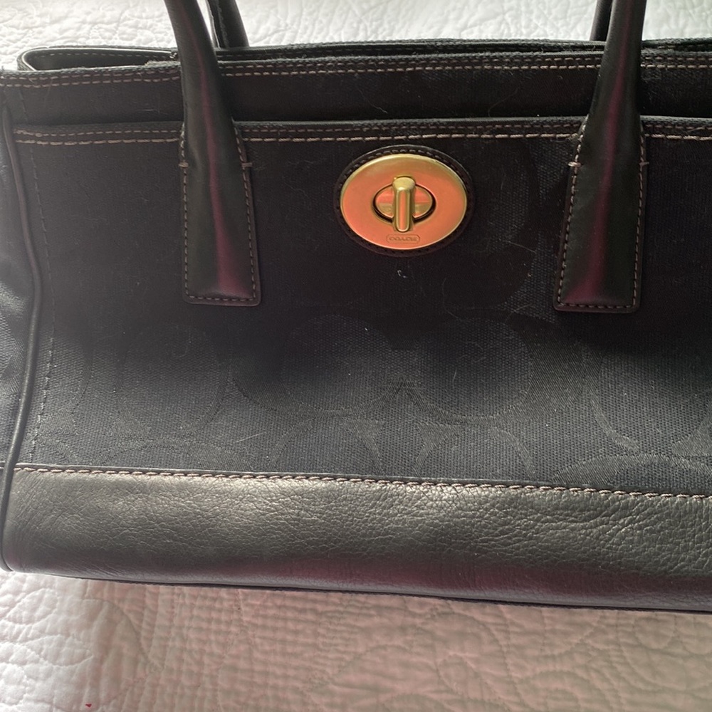 Coach handbag - Picture 2 of 4